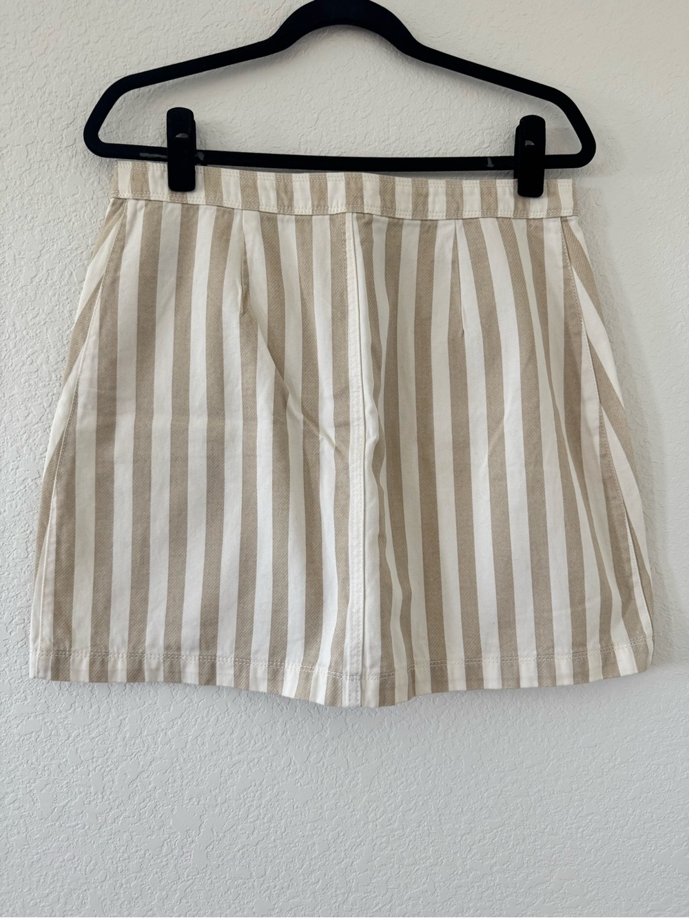 Old Navy Button Front Tan Cream Striped Skirt - Picture 5 of 7